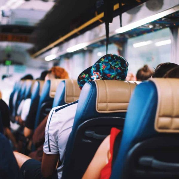 In captivity, a kidnapped passenger gives birth.